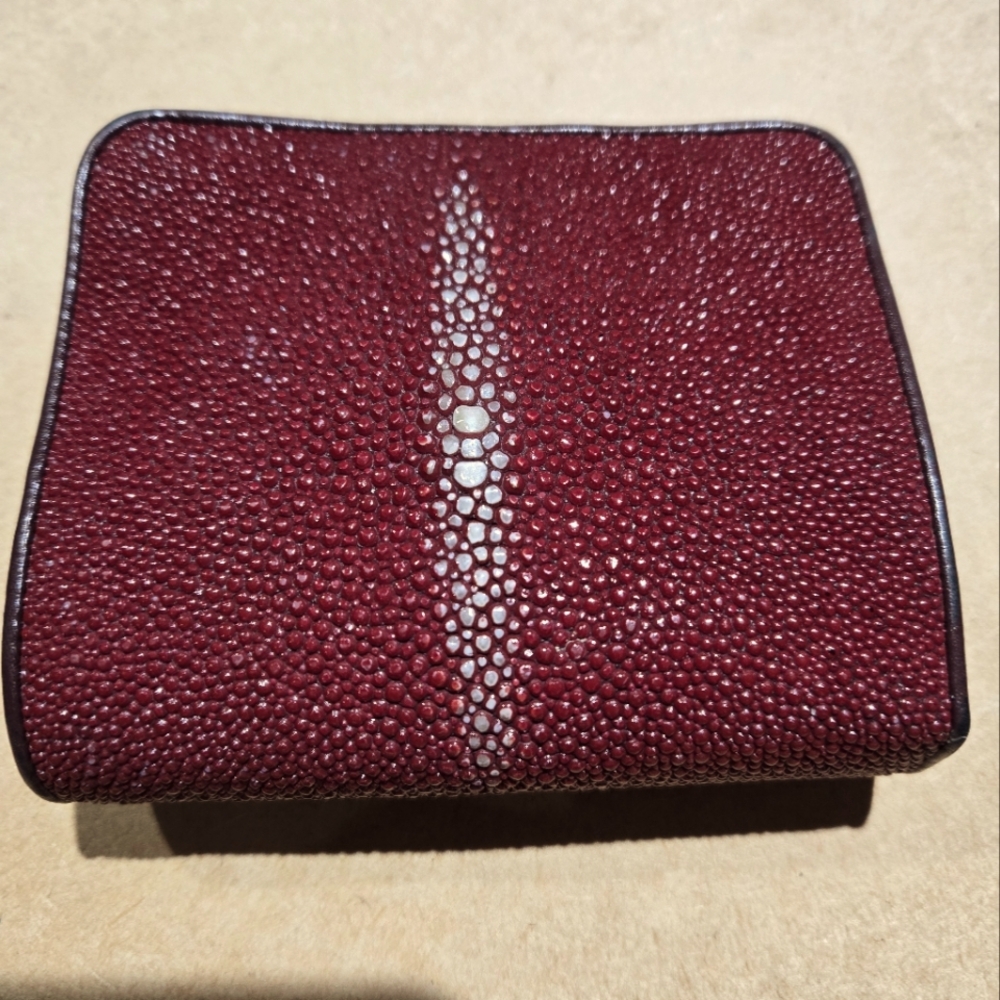 Stingray wallet